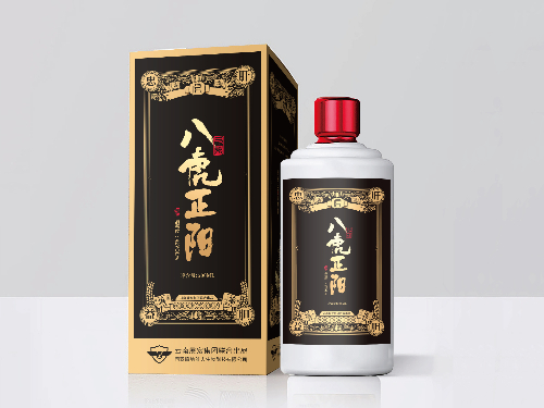 一生豪邁凌云壯志，四海情誼醇香搖曳！八虎正陽保健酒包裝設計